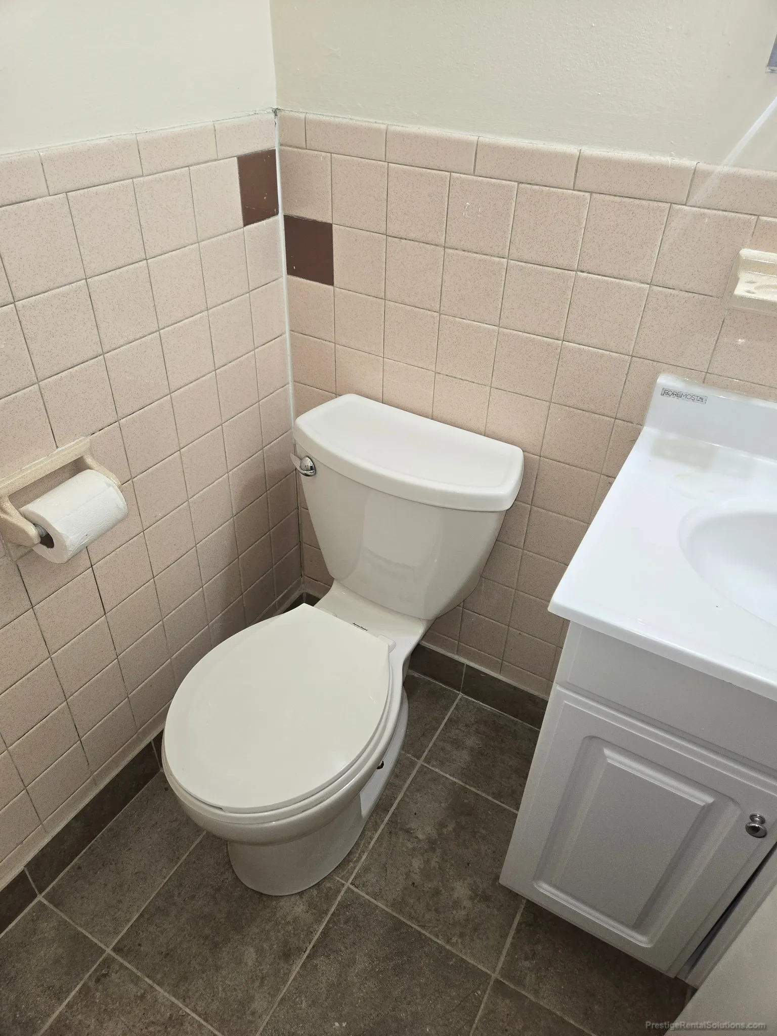 3 bed, 1.5 bath apartment for rent at 1135 Commonwealth Ave Unit 4, Allston — photo 11 of 13