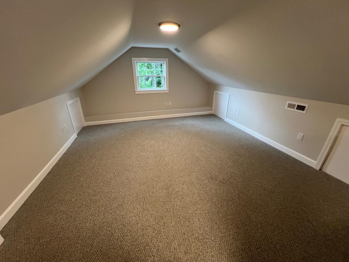 3 bed, 2 bath apartment for rent at 1136 Walnut St Unit 2, Newton Highlands — photo 14 of 17