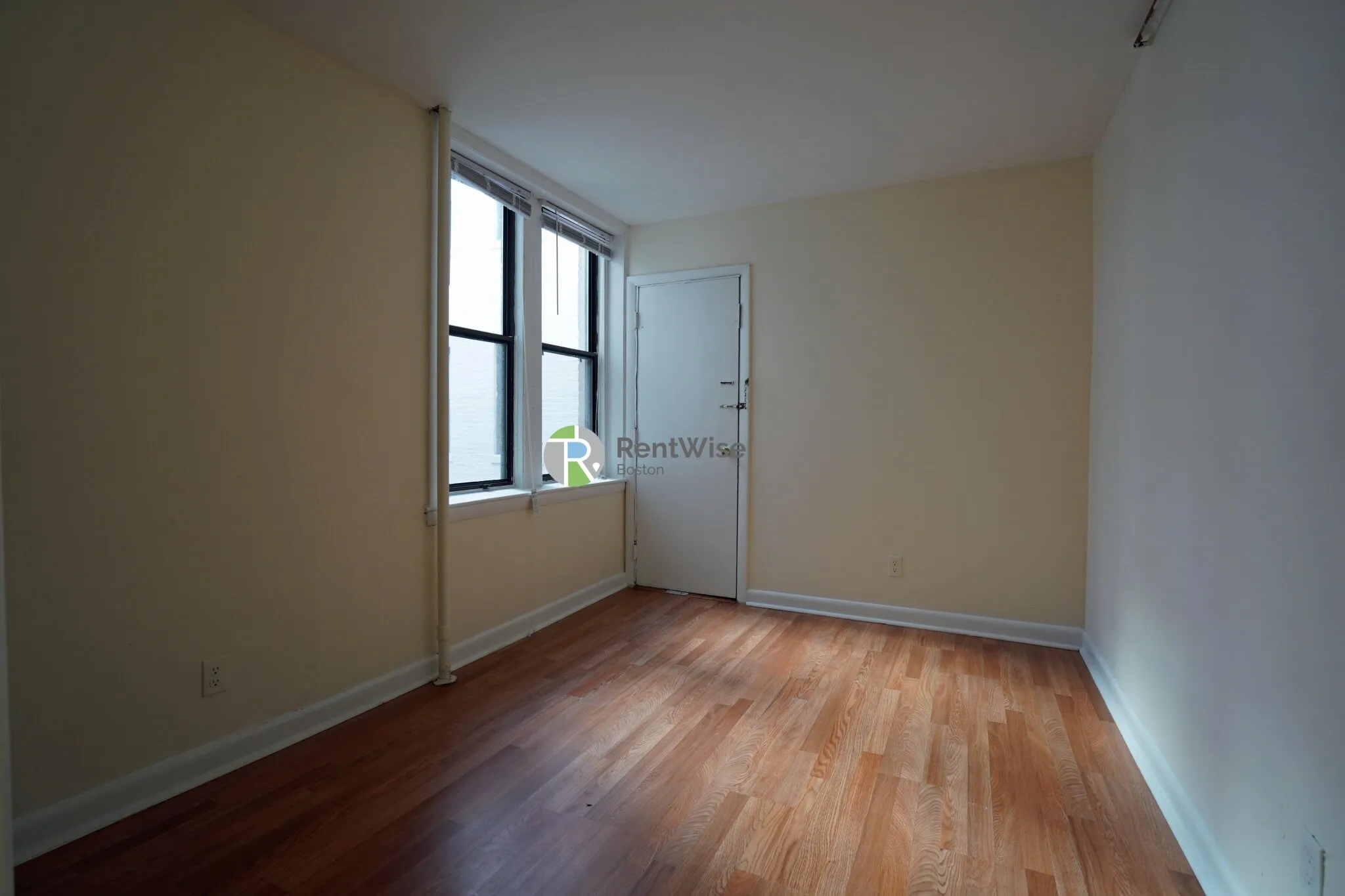 2 bed, 1 bath apartment for rent at 1137 Commonwealth Ave Unit 1, Brighton — photo 13 of 15