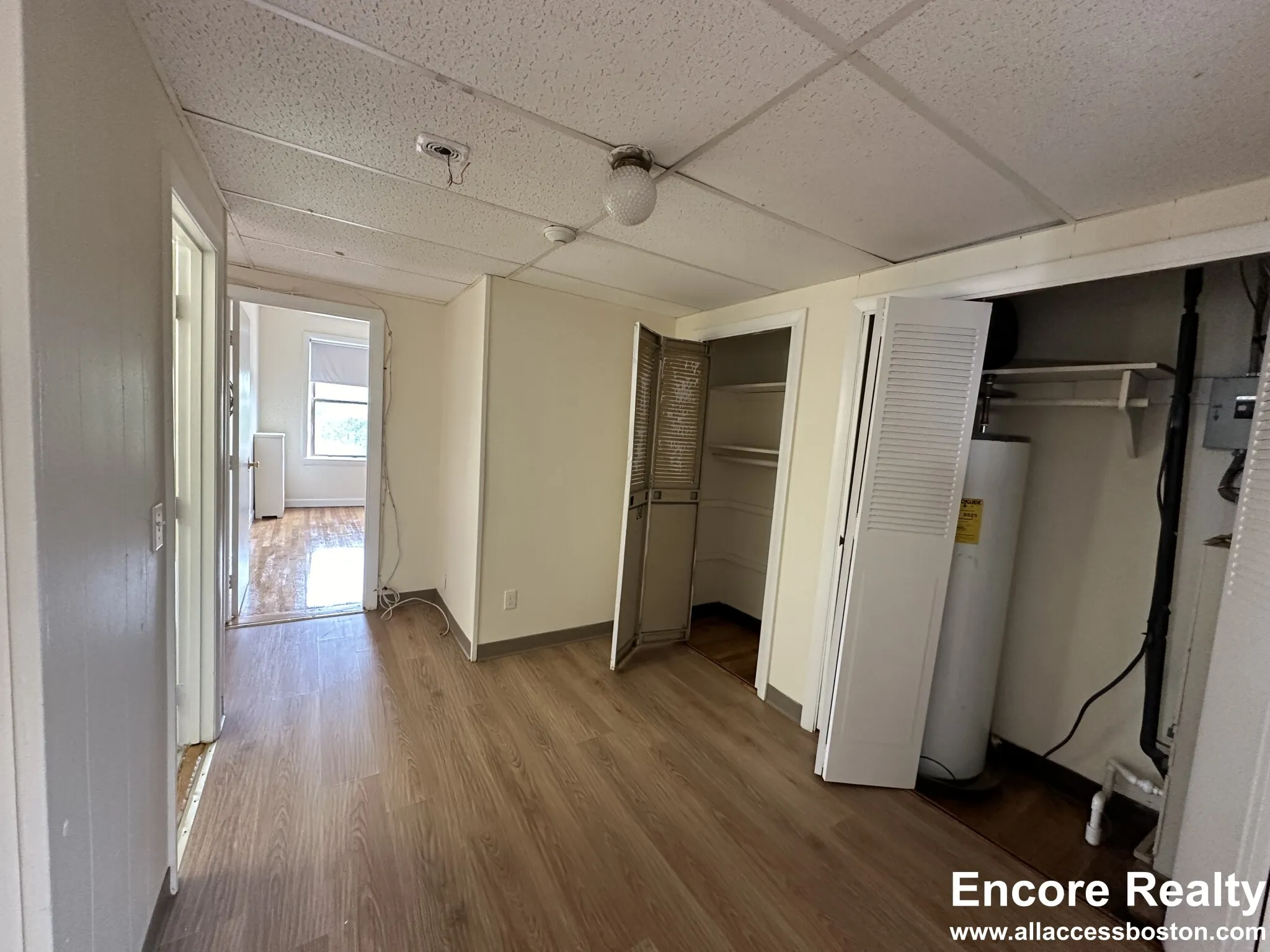 3 bed, 1.5 bath apartment for rent at 1137 Commonwealth Ave Unit 7, Brighton — photo 6 of 13