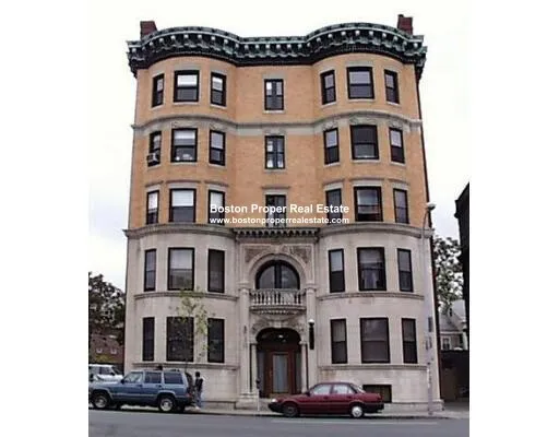 1 bed, 1 bath apartment for rent at 1137 Massachusetts Ave Unit 4, Harvard Square — photo 6 of 6