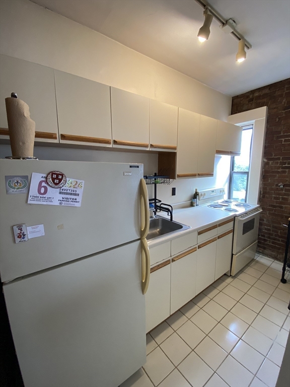 1 bed, 1 bath apartment for rent at 1137 Massachusetts Ave Unit 52, Porter Square — photo 16 of 30