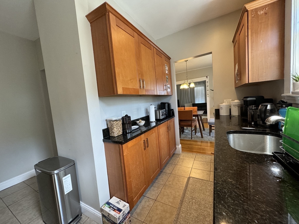 2 bed, 1 bath apartment for rent at 1138 Mass Ave Unit 2, Arlington — photo 8 of 18
