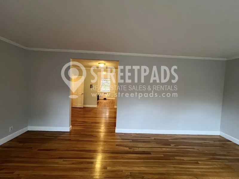1 bed, 1 bath apartment for rent at 1139 Beacon St Unit 3, Longwood — photo 11 of 27
