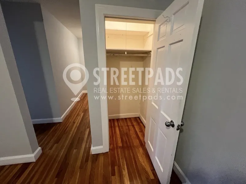 1 bed, 1 bath apartment for rent at 1139 Beacon St Unit 3, Longwood — photo 13 of 27