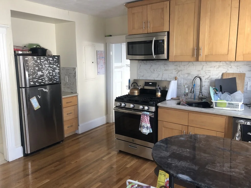4 bed, 2 bath apartment for rent at 114-116 Thornton St Unit 2, Roxbury — photo 18 of 18