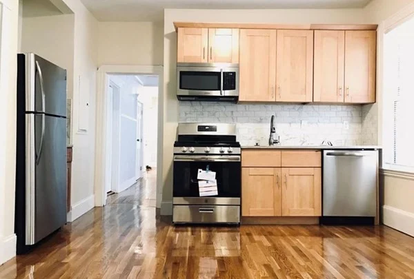 4 bed, 2 bath apartment for rent at 114-116 Thornton St Unit 2, Roxbury — photo 1 of 18