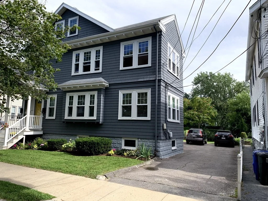 3 bed, 1 bath apartment for rent at 114 116 Varnum St Unit 114, Arlington — photo 1 of 22