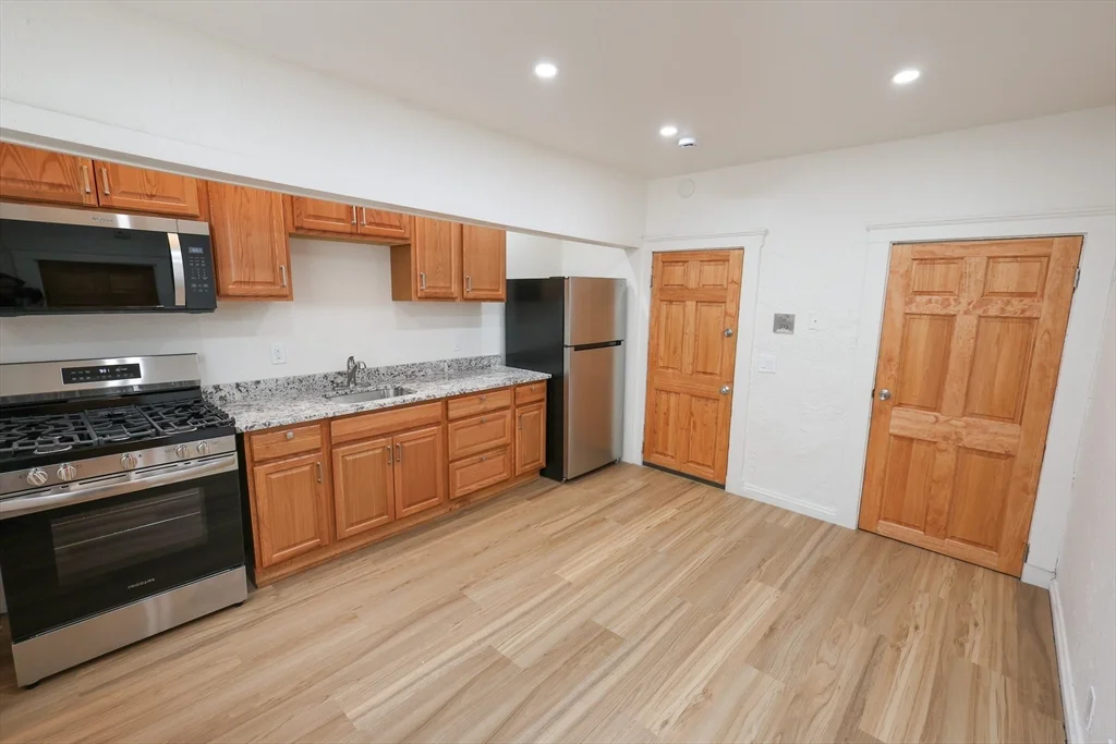 1 bed, 1 bath apartment for rent at 114 Amory St Unit 1, Jamaica Plain — photo 1 of 13