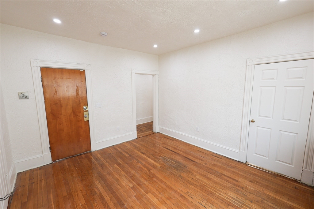 1 bed, 1 bath apartment for rent at 114 Amory St Unit 5, Roxbury — photo 4 of 12