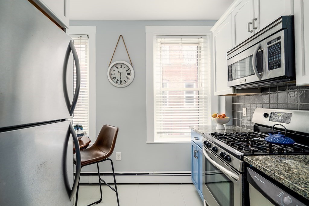 2 bed, 1 bath apartment for rent at 114 Brook St Unit 2, Central Village — photo 7 of 15