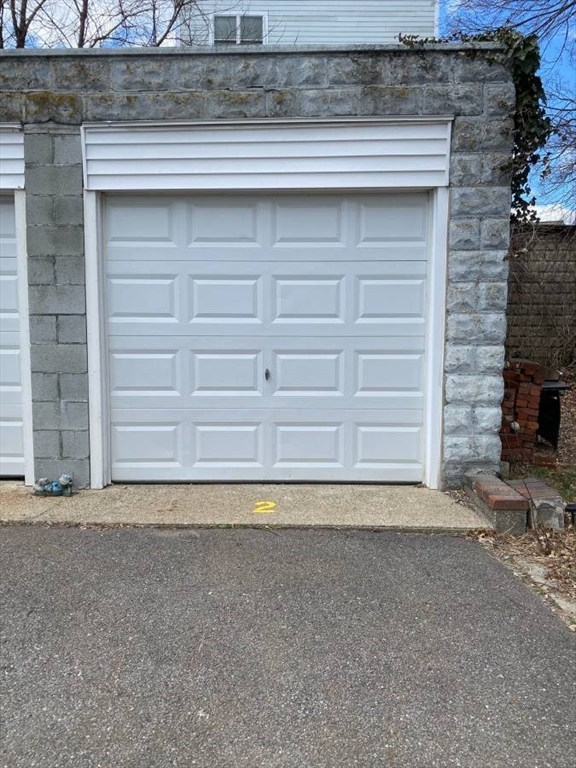 Studio bed apartment for rent at 114 Buttonwood Unit Parking #1, Dorchester — photo 1 of 2