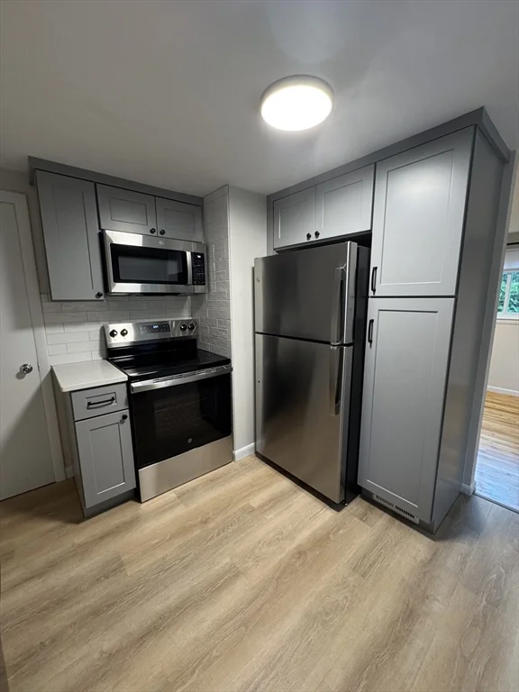 2 bed, 1 bath apartment for rent at 114 Central St Unit 114, Acton — photo 3 of 12