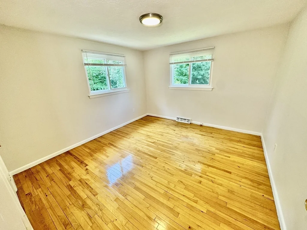 2 bed, 1 bath apartment for rent at 114 Central St Unit 114, Acton — photo 11 of 12