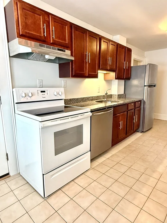 1 bed, 1 bath apartment for rent at 114 Church St Unit 2, North Attleboro — photo 5 of 21