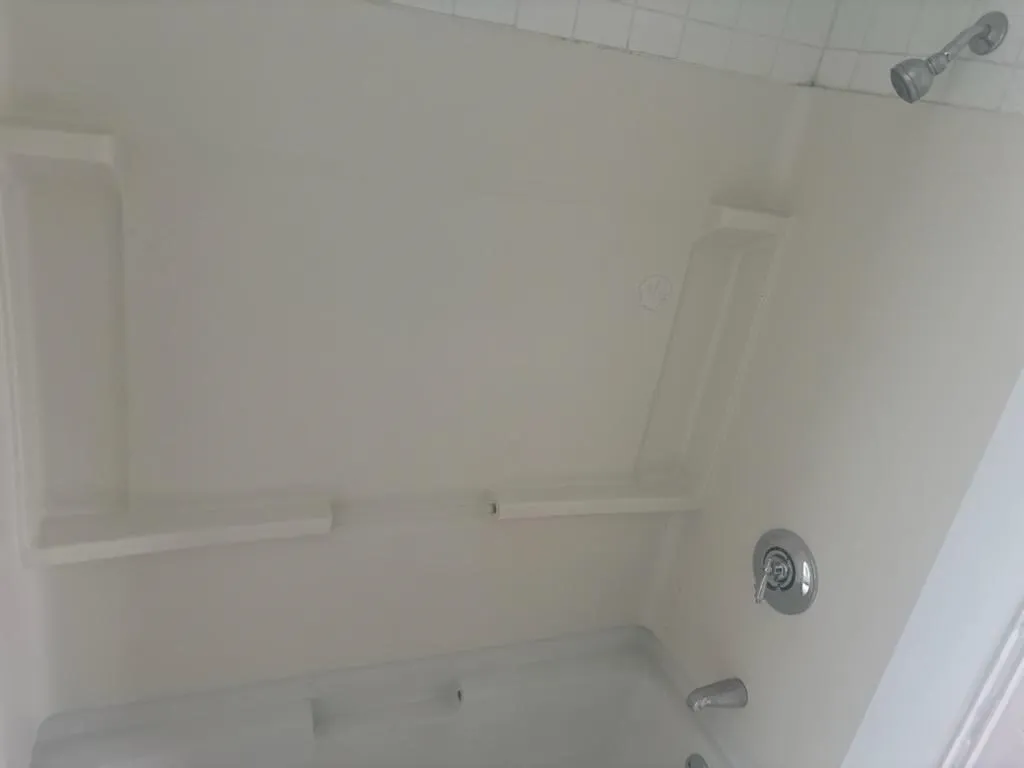 3 bed, 1 bath apartment for rent at 114 Essex St Unit 1, Lynn — photo 7 of 10