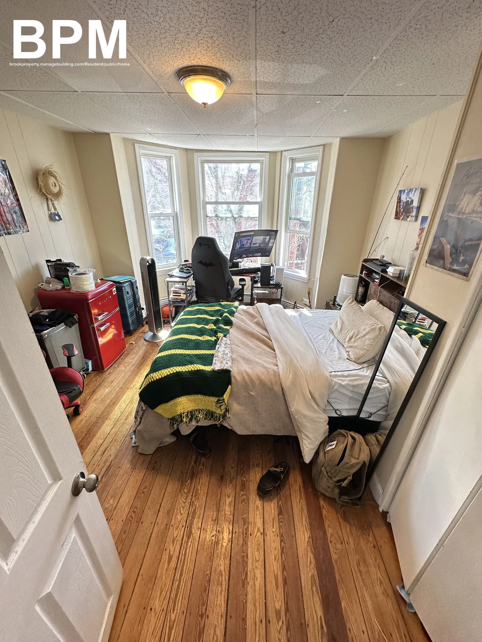 4 bed, 1 bath apartment for rent at 114 Everett St Unit 3, East Boston — photo 12 of 21