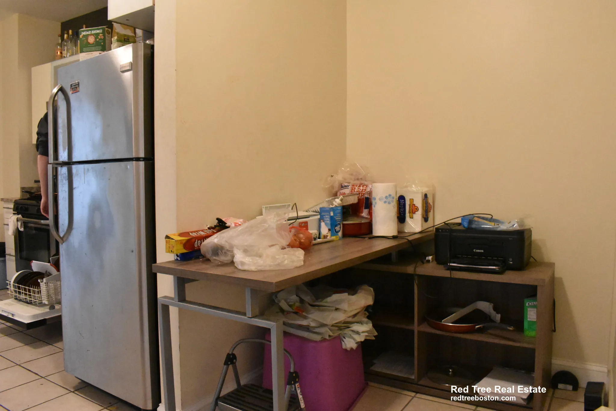 4 bed, 1 bath apartment for rent at 114 Everett St Unit 3, East Boston — photo 6 of 21