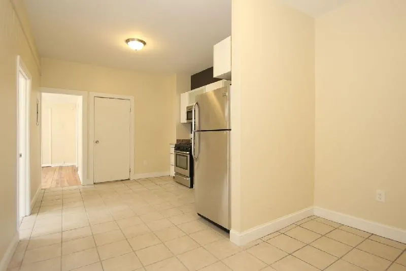 4 bed, 1 bath apartment for rent at 114 Everett St Unit 3, East Boston — photo 16 of 21
