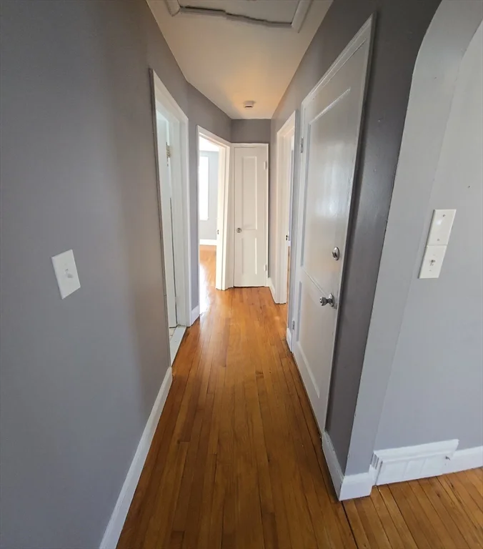2 bed, 1 bath apartment for rent at 114 Faraday St Unit 2, Hyde Park — photo 20 of 25