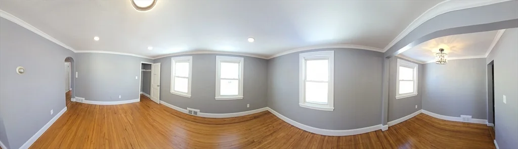 2 bed, 1 bath apartment for rent at 114 Faraday St Unit 2, Hyde Park — photo 16 of 25