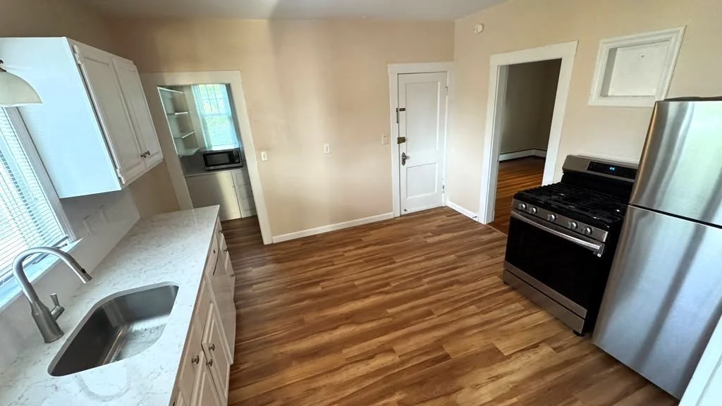 2 bed, 1 bath apartment for rent at 114 Fayerweather St Unit 2, West Cambridge — photo 3 of 18