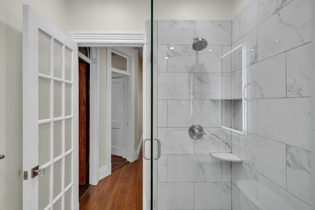 3 bed, 2 bath apartment for rent at 114 Fenway Unit 6, Fenway — photo 8 of 41