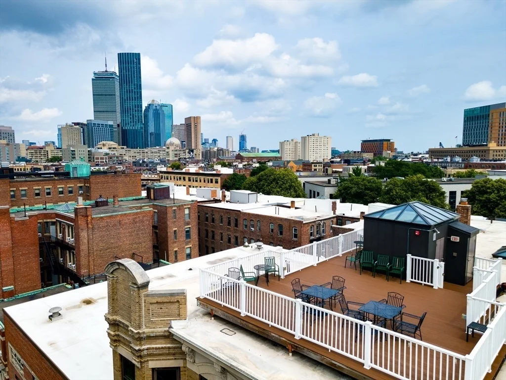 3 bed, 2 bath apartment for rent at 114 Fenway Unit 6, Fenway — photo 22 of 41