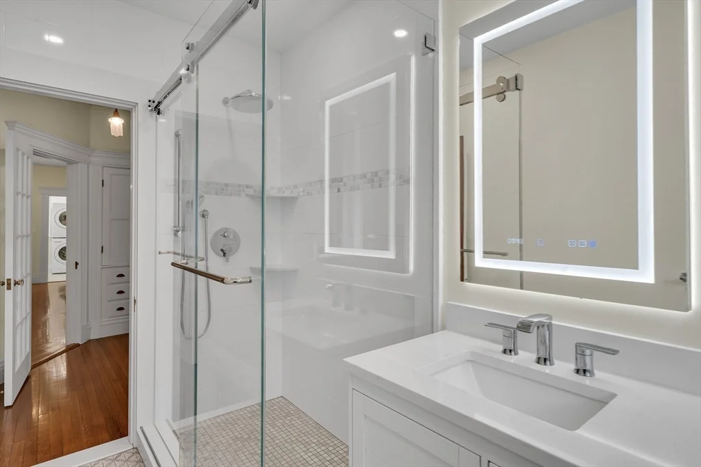 3 bed, 2 bath apartment for rent at 114 Fenway Unit 6, Fenway — photo 9 of 41