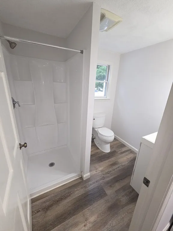 1 bed apartment for rent at 114 Front St Unit 114, Weymouth — photo 11 of 17