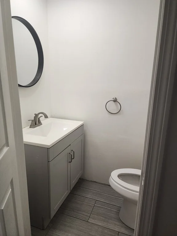 4 bed, 1 bath apartment for rent at 114 Hancock Unit 2, Everett — photo 7 of 10