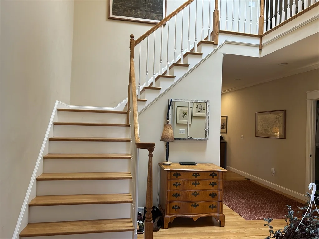 4 bed, 2 bath apartment for rent at 114 Jarvis Unit 114, Needham — photo 4 of 17