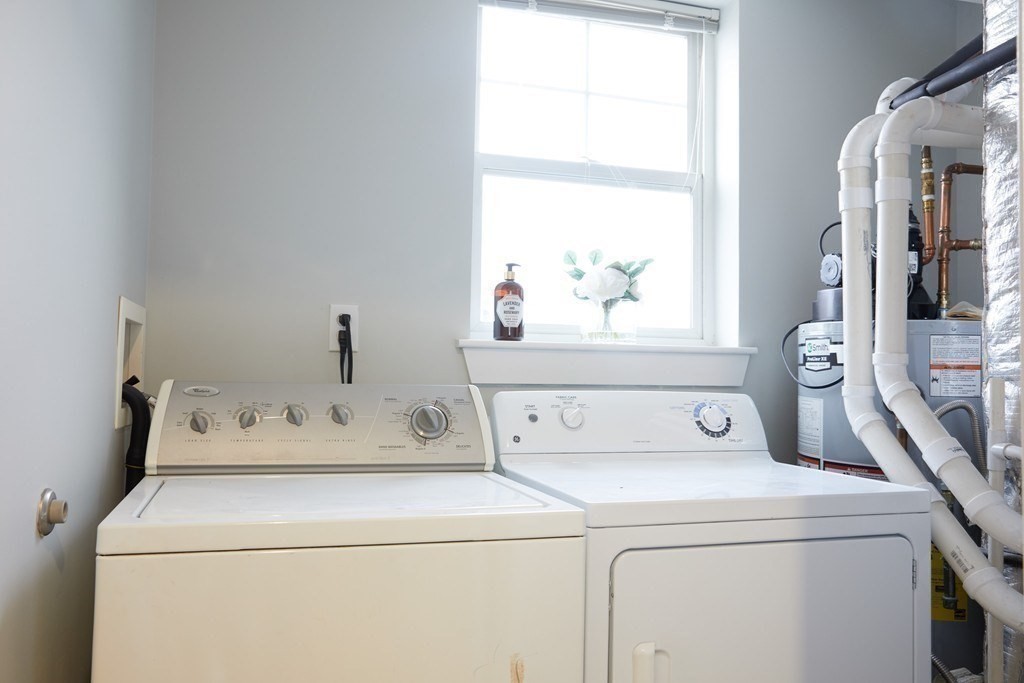 3 bed, 1 bath apartment for rent at 114 Library Unit 114, Chelsea — photo 9 of 11
