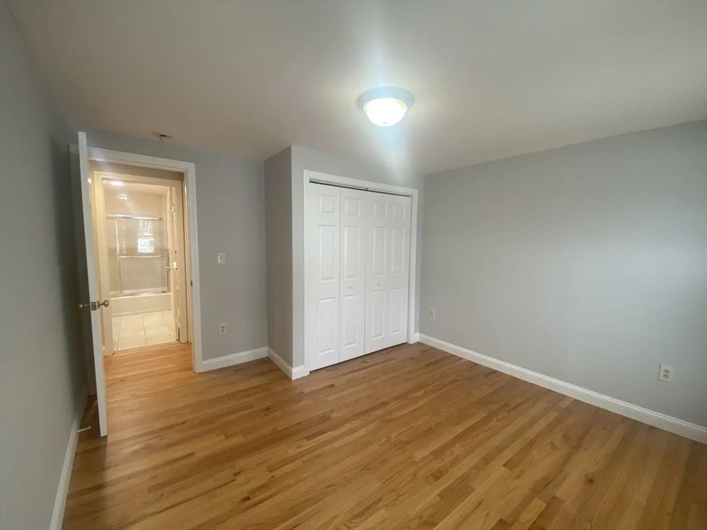 2 bed, 1 bath apartment for rent at 114 Magazine St Unit 2, Cambridgeport — photo 9 of 10