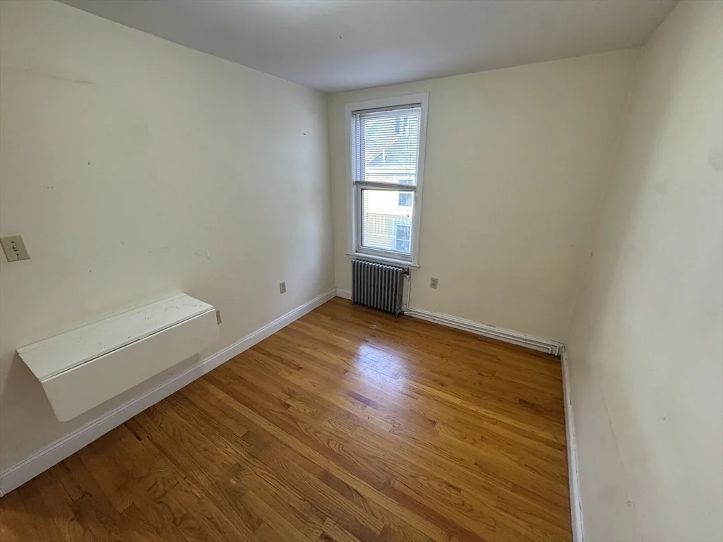 2 bed, 1 bath apartment for rent at 114 Magazine St Unit 2, Cambridgeport — photo 6 of 10
