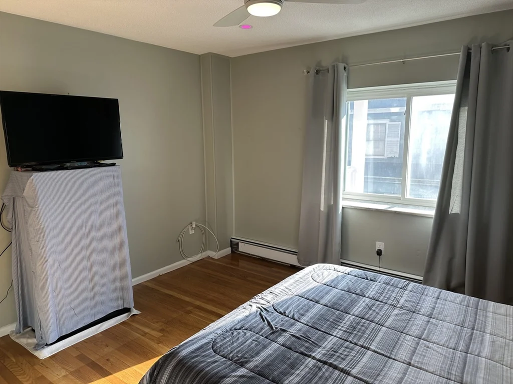 1 bed, 1 bath apartment for rent at 114 Nahant St Unit 14, Diamond District — photo 16 of 19