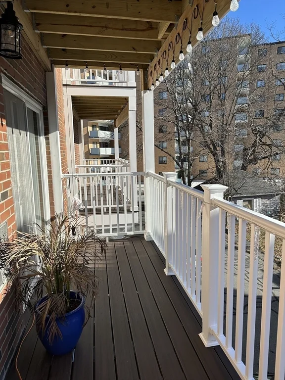 1 bed, 1 bath apartment for rent at 114 Nahant St Unit 14, Diamond District — photo 4 of 19