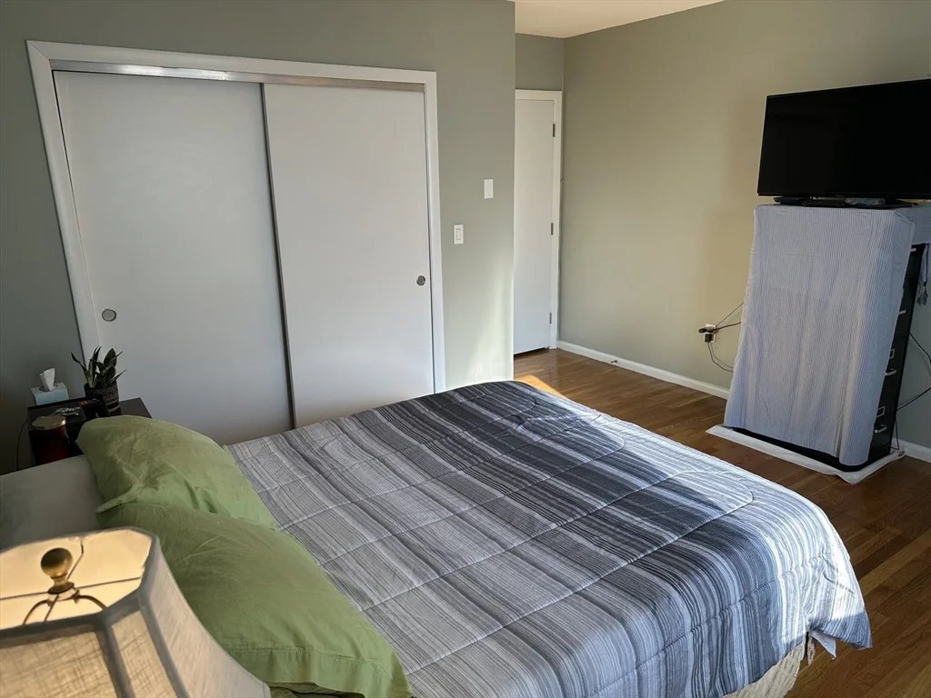 1 bed, 1 bath apartment for rent at 114 Nahant St Unit 14, Diamond District — photo 19 of 19