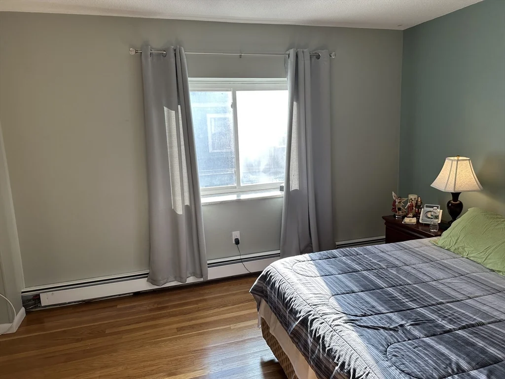 1 bed, 1 bath apartment for rent at 114 Nahant St Unit 14, Diamond District — photo 15 of 19