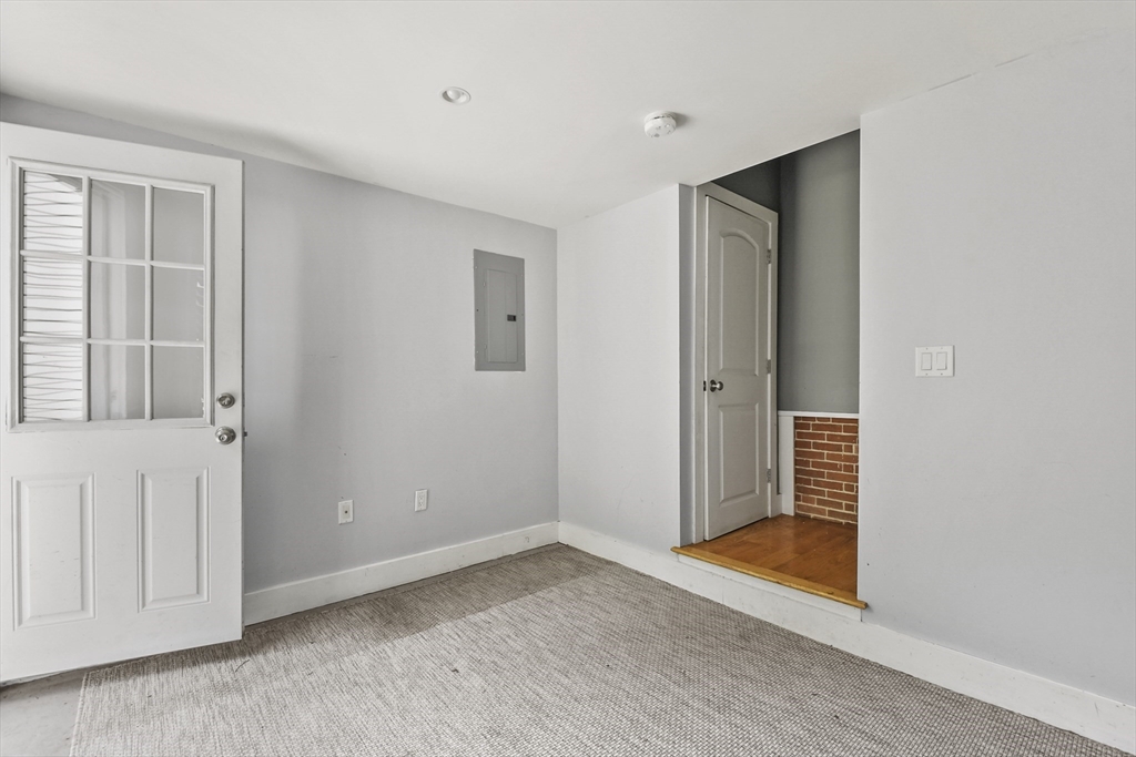 3 bed, 2 bath apartment for rent at 114 Old Oaken Bucket Rd, Norwell — photo 12 of 28