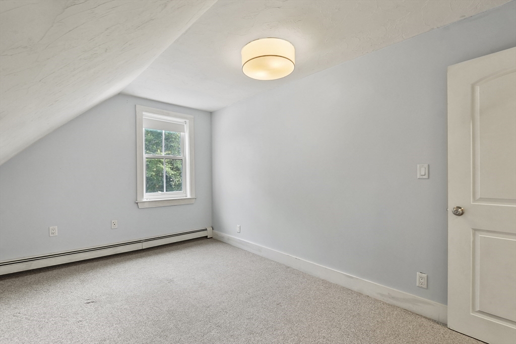3 bed, 2 bath apartment for rent at 114 Old Oaken Bucket Rd, Norwell — photo 17 of 28