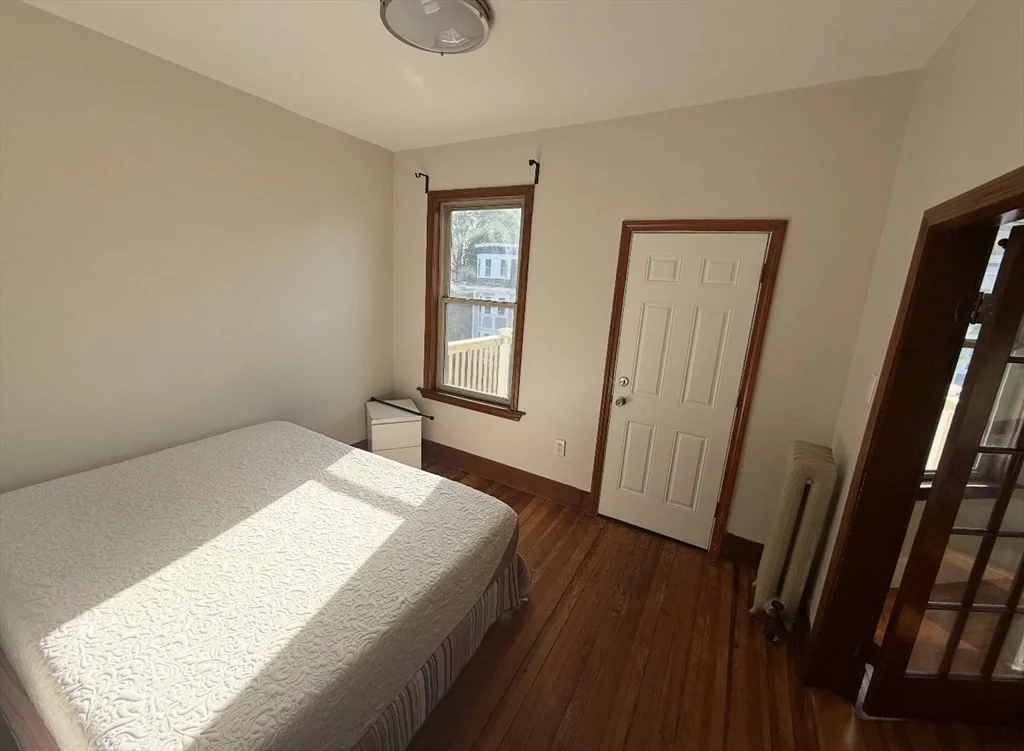 1 bed, 1 bath apartment for rent at 114 Pleasant Unit 3, Dorchester — photo 5 of 5