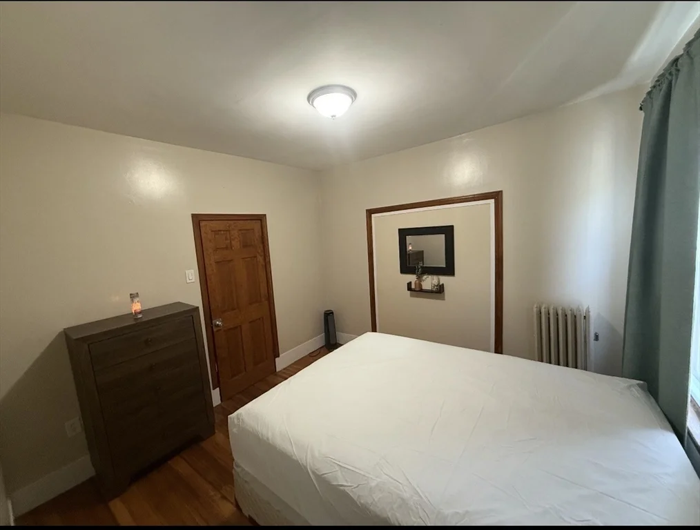 1 bed, 1 bath apartment for rent at 114 Pleasant Unit 3, Dorchester — photo 3 of 3