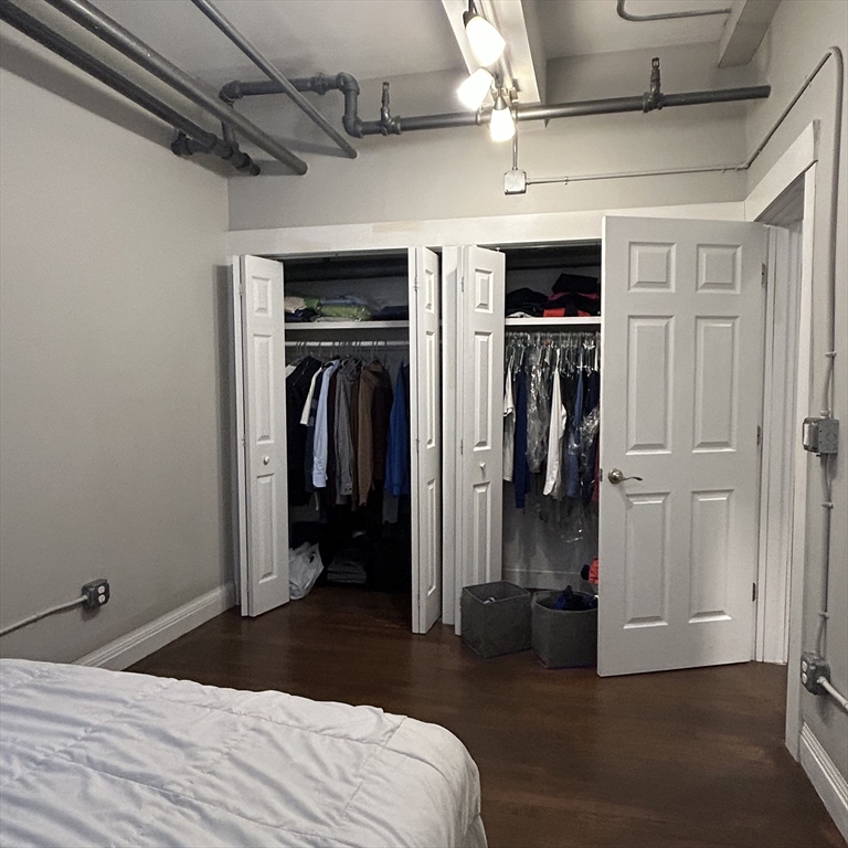 1 bed, 1 bath apartment for rent at 114 Riverway Unit 99, Longwood — photo 6 of 7