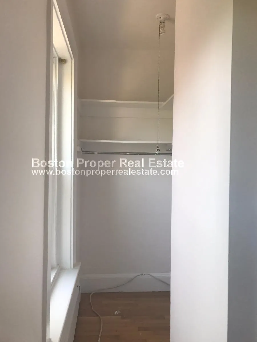 1 bed, 1 bath apartment for rent at 114 Saint Botolph St Unit 2, Back Bay — photo 9 of 12