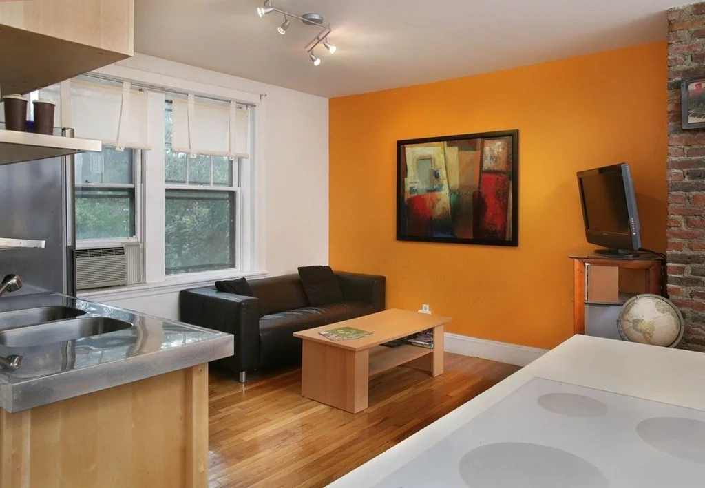 2 bed, 1 bath apartment for rent at 114 Strathmore Rd Unit 305, Brighton — photo 2 of 8