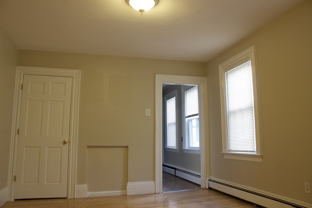 2 bed, 1 bath apartment for rent at 114 Thorndike St Unit 1, East Cambridge — photo 2 of 8