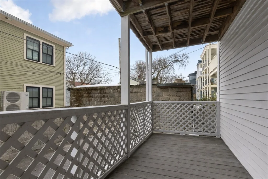 3 bed, 2 bath apartment for rent at 114 Trowbridge Unit 1, Mid Cambridge — photo 23 of 25