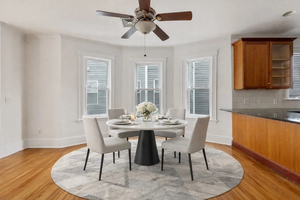 3 bed, 2 bath apartment for rent at 114 Trowbridge Unit 1, Mid Cambridge — photo 4 of 25