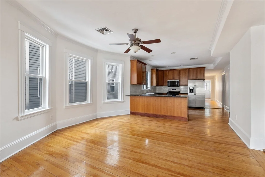 3 bed, 2 bath apartment for rent at 114 Trowbridge Unit 1, Mid Cambridge — photo 16 of 25